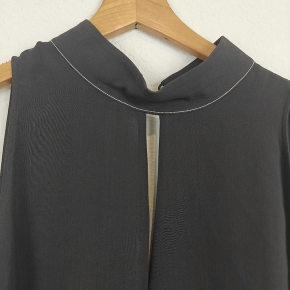 Lafayette 148 NY High Neck Sleeveless Silk Cutout Blouse Size M Women's - Picture 4 of 11